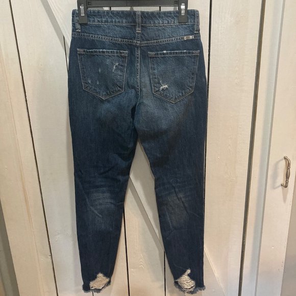 Kancan hi-rise distressed raw hem jeans 24 or 1 - Picture 8 of 11